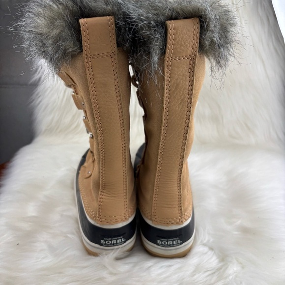 Sorel Black and Tan Laceup Winter Boots with Fur Trim. Size 7.5 Woman’s - Picture 3 of 10